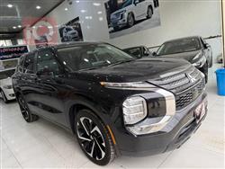 ميتسوبيشي اوتلاندر